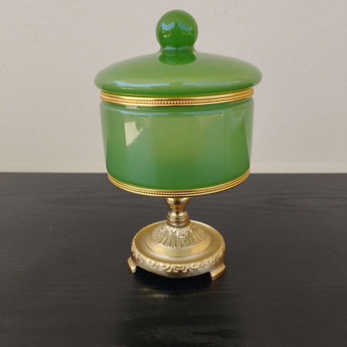 Green opaline fontaine rare, like new