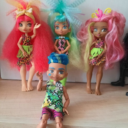 Cave Club dolls Mattel used, lot of 4 with Emberly, Tela, Fernessa, Slate