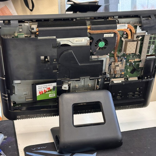 HP AIO 200 All In One office computer with i5 760, 4GB RAM, 256GB SSD