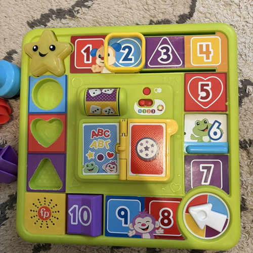 Fisher Price Baby Toy with Music, Light and Sounds for 9+ Months like new