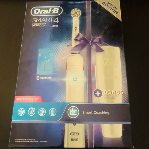 Oral-B Smart 4 4500S Special Edition electric toothbrush