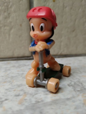 Kinder φιγούρα