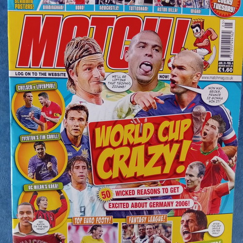 Match Football Magazine Issue 31/1-6/2/2006 like new with Manchester United posters