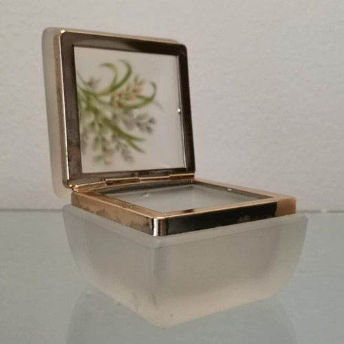 Glass vintage jewelry box used with floral decoration on lid