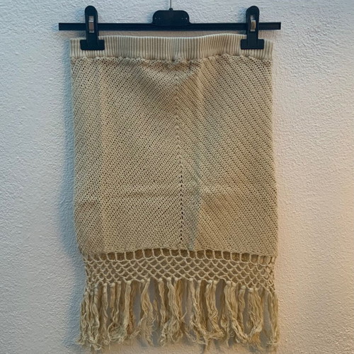 Minkpink knitted skirt Small used, beige color