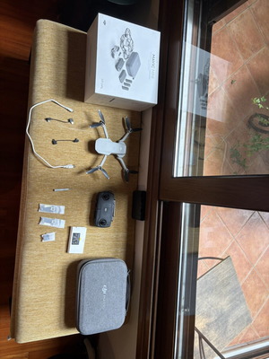 DJI Mavic Mini Fly More Combo like new, complete package
