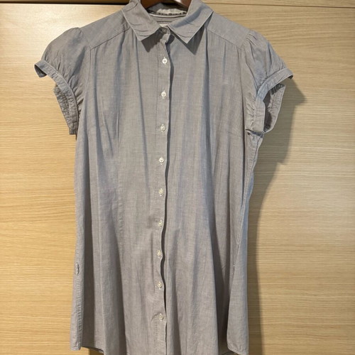 Stradivarius shirts gray Medium-Large size with sleeve button like new