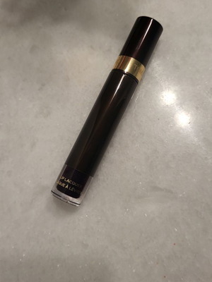Tom Ford liquid lipstick, shade 06 Orchid Fatale