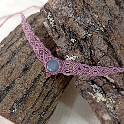 Macrame pink necklace handmade, new with semi-precious stone