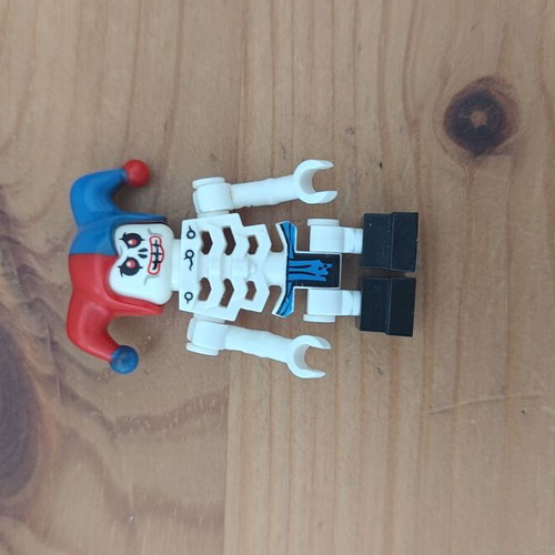 Lego Minifigure Krazi (Skulkin) like new, Ninjago njo0017