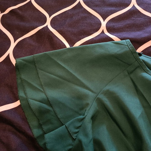 Shein women's blouse with ruffle sleeve, green cypress, like new, XL