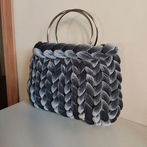 Handbag handmade with velvet marshmallow yarn gray silver new