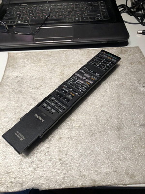 Sony Original Remote RM-ADP018 like new
