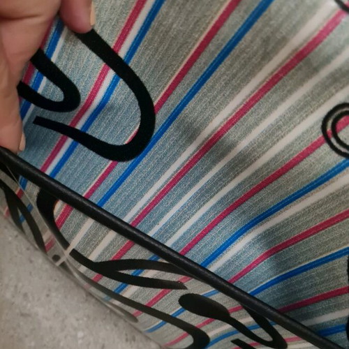 Crossbody bag like new, blue multicolor, with multiple pockets