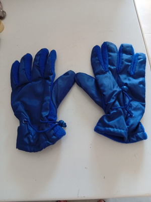 Winter gloves blue like new, polyester and acrylic