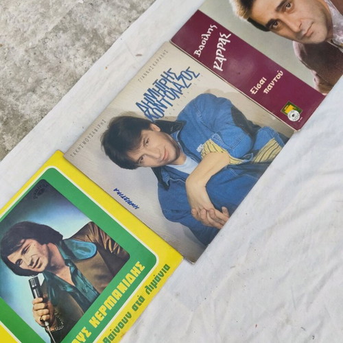Laiko records like new, pack of 3