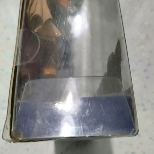 Bratz Sasha Strut It! doll new in box with damaged packaging
