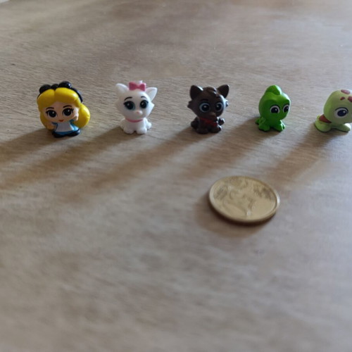 Disney Doorables Squishy Figures like new