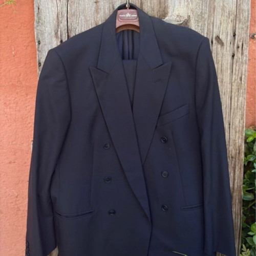 Carouzos double-breasted suit 100% virgin wool like new, blue