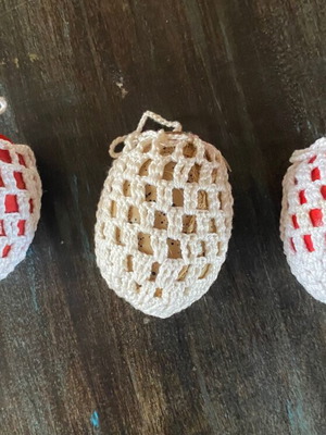 Handmade crocheted Easter egg holders like new, set of 3