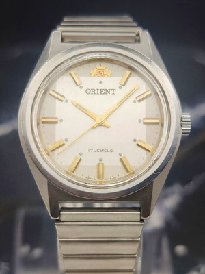 Orient Vintage Mechanical 17 Jewels Wristwatch used, gold and silver