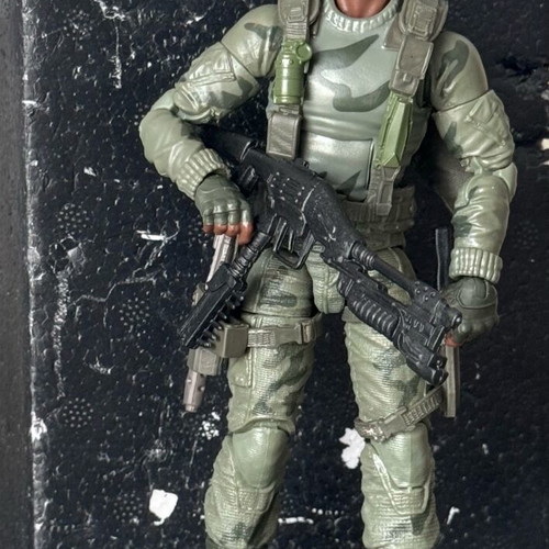 G.i. Joe Classified Series Sgt. Stalker like new Hasbro 15 cm