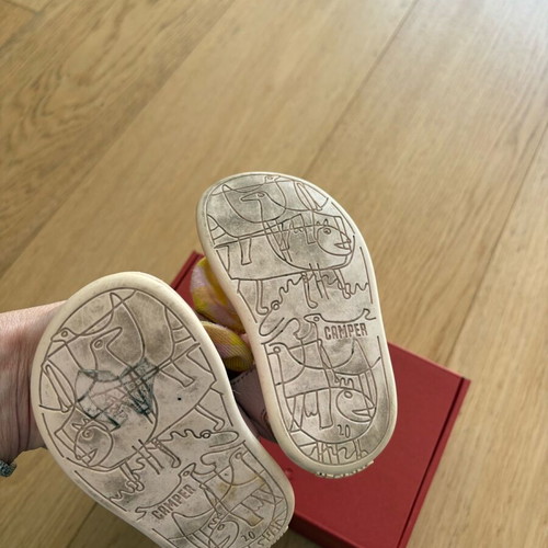 Camper sandals used with velcro and fabric detail size 20