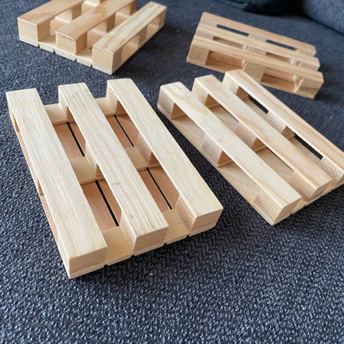 Wooden pallet coasters set of 4 like new