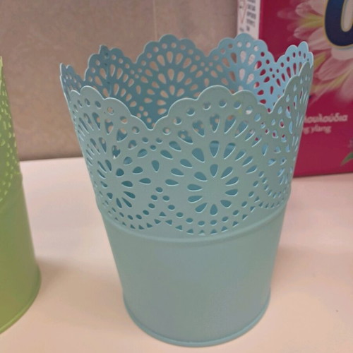 Metal plant pots set of 3, new, blue green yellow