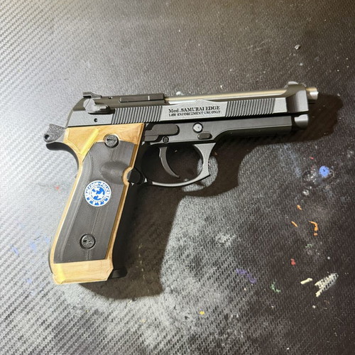 Samurai Edge handgun replica from Resident Evil 2, plastic 1:1 scale