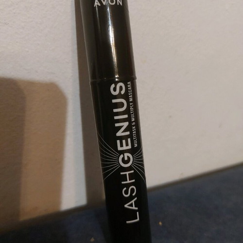 Avon Lashgenius Multitask & Multiply Mascara sealed new