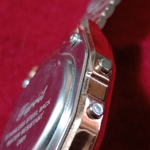 Digital watch
