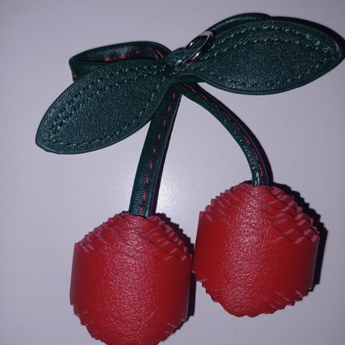 Eco-leather Cherry & Heart keychain with detachable elements