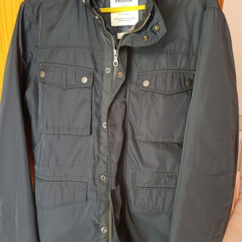 Premium men's jacket like new, navy, size large