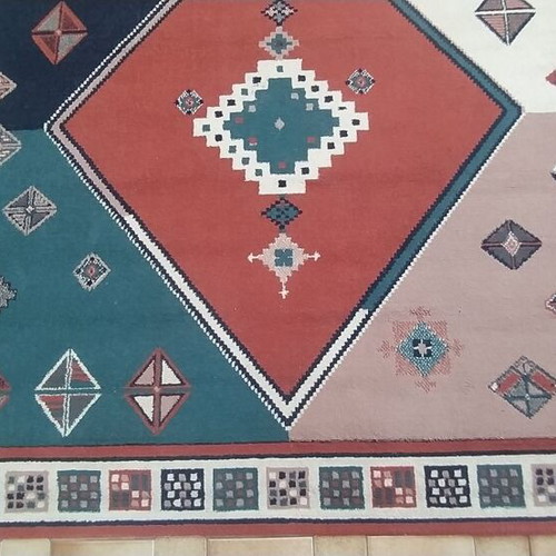 Rug like new, high quality, 2.88 x 1.98 m