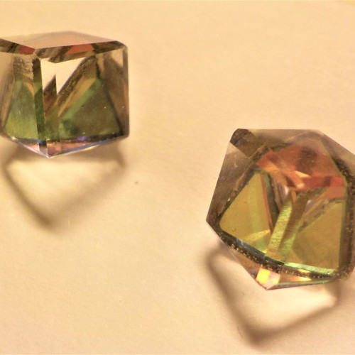 Cube earrings transparent, 5 mm side length