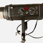 Studio flash Bowen 500R new
