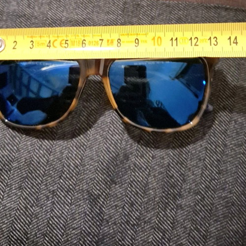 Gucci sunglasses brown frame blue mirror lens like new