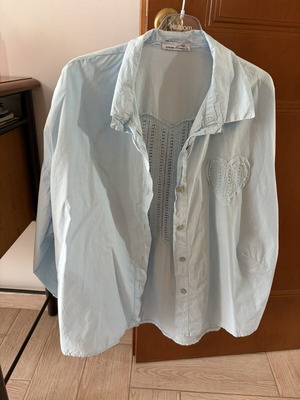 Turquoise Heart Shirt like new