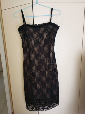 Black lace dress Must like new, size L