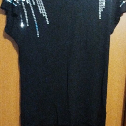 Black blouse with silver details like new, size M