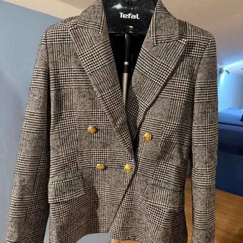 Zara textured blazer like new with double button closure