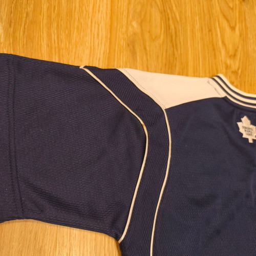 Vintage Nike Team Toronto Maple Leafs NHL mesh jersey youth large used