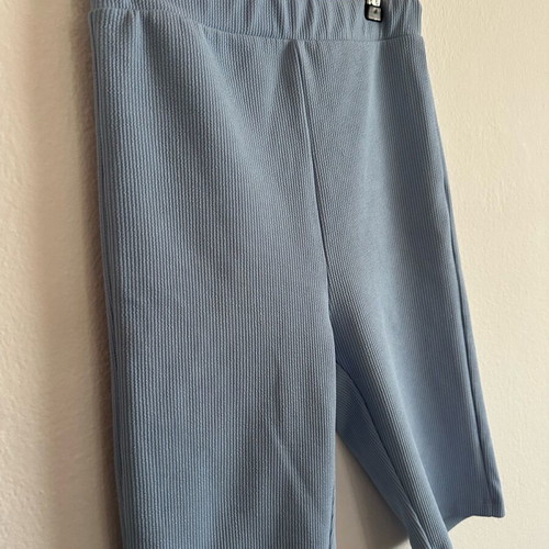 Pink Woman Ribbed Capri Leggings Blue Size S Like New