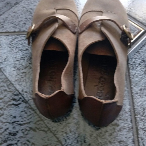 Pedro Garcia leather ballerina shoes like new, size 39, beige brown