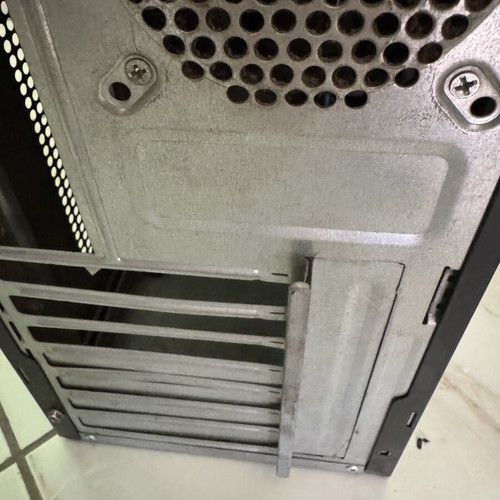 Mid Tower ATX Computer Case used, empty chassis