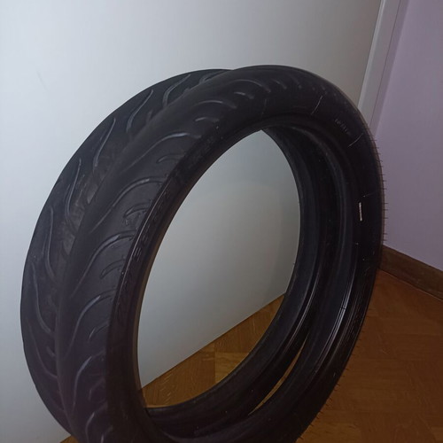 Michelin Pilot Street motorcycle tires used, pair 70/90/17 front 80/90/17 rear