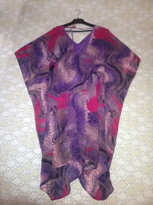 Atmosphere caftan new, purple with multicolor prints, size S