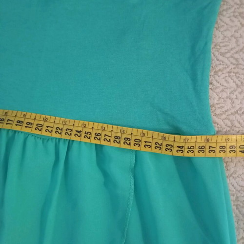 Salvari pants size M like new, cotton green