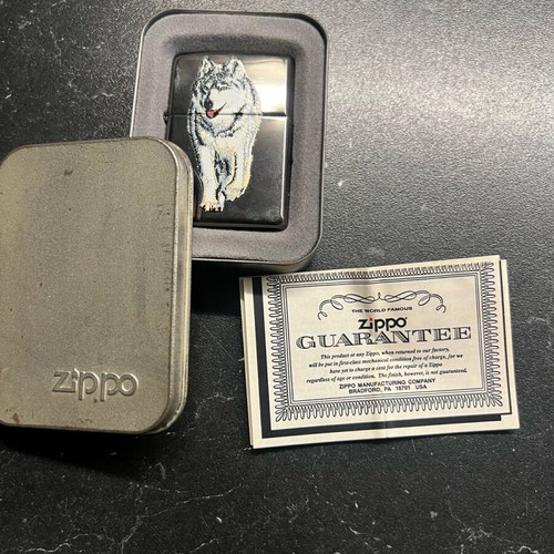 Zippo 769 wolf like new